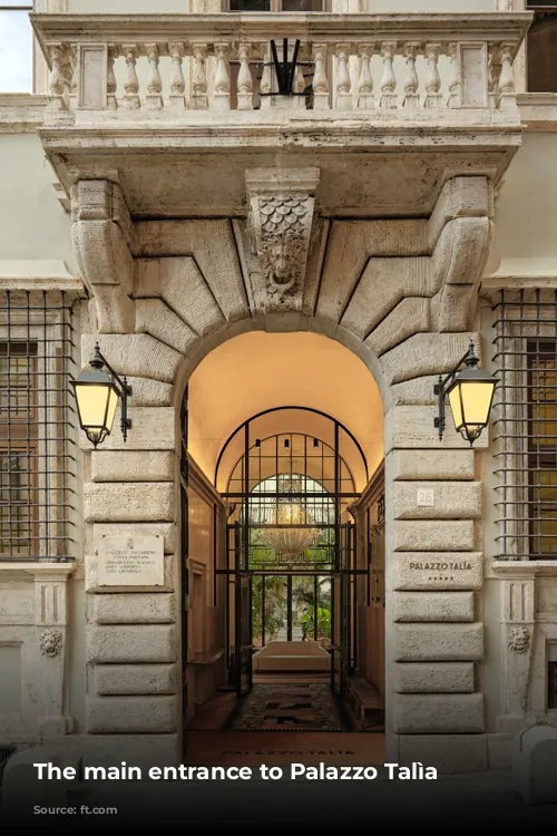 The main entrance to Palazzo Talìa