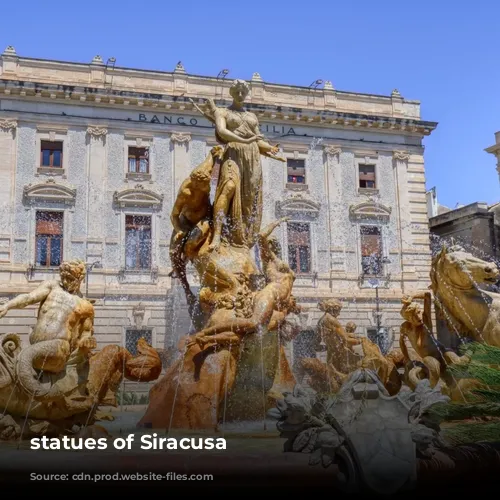 statues of Siracusa